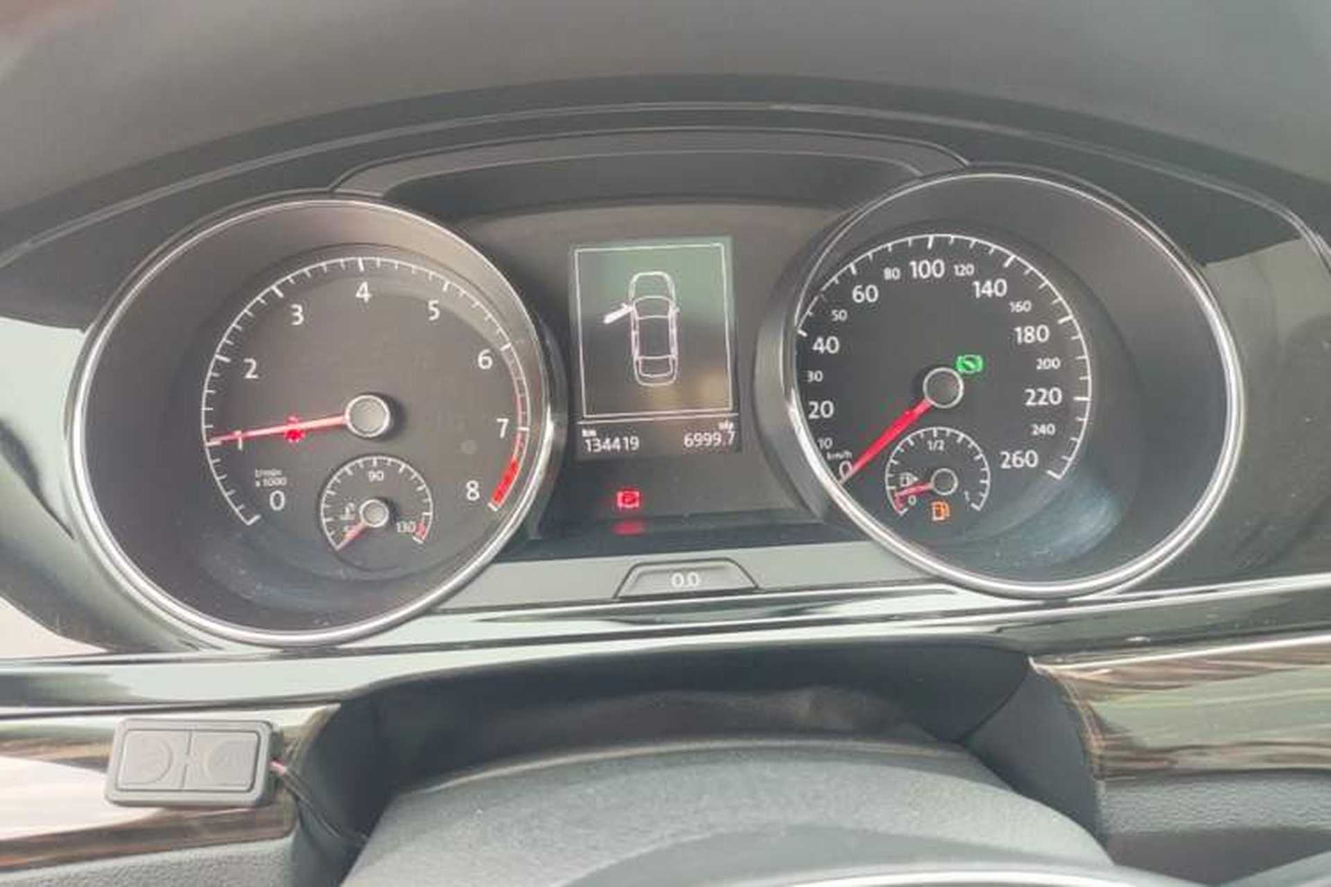 Used Volkswagen Lamando 2015 280TSI DSG Comfort Edition Instrument Cluster