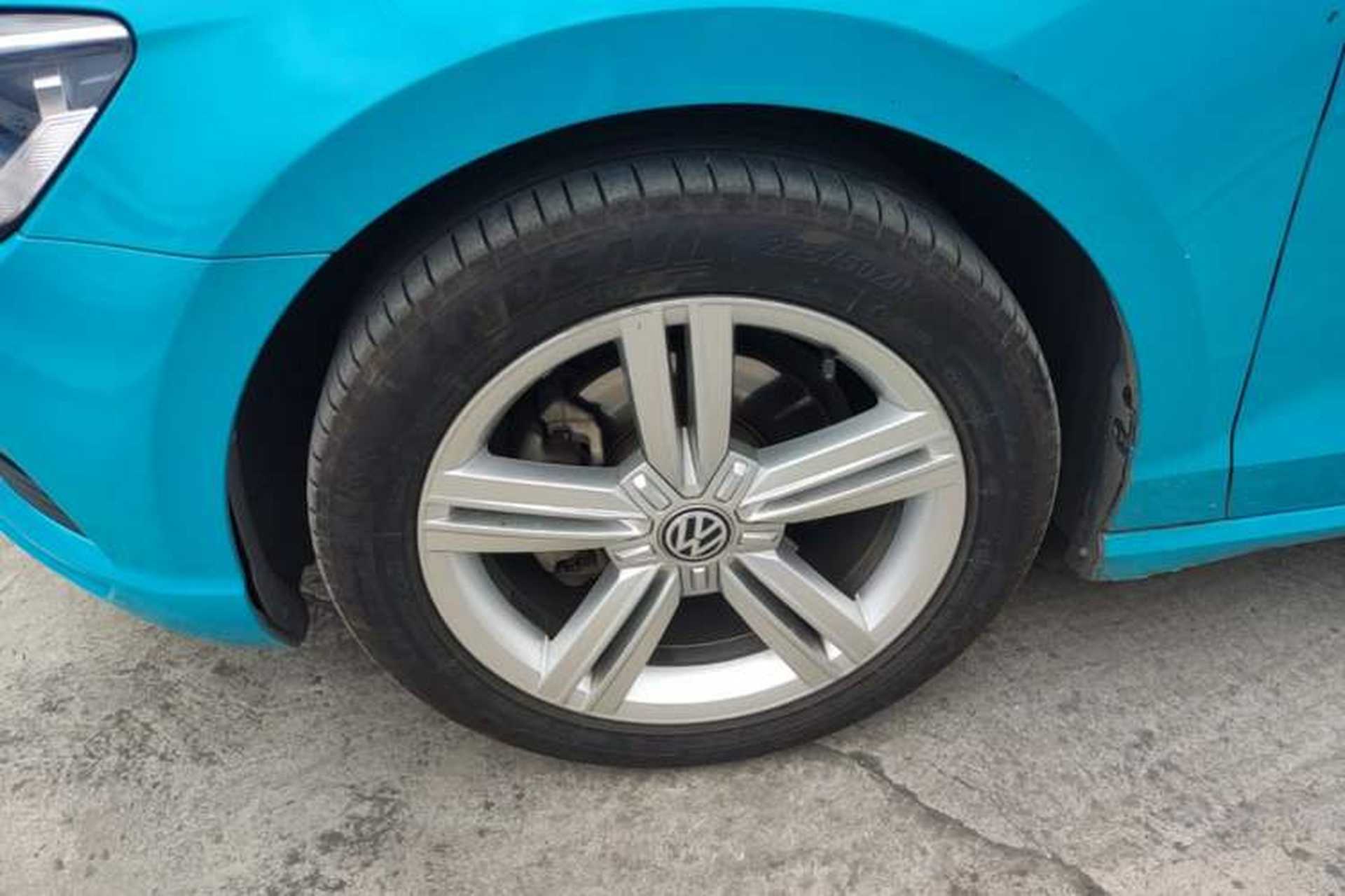 Used Volkswagen Lamando 2015 280TSI DSG Comfort Edition Left Front Wheel Hub