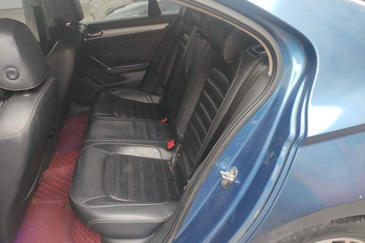 Used Volkswagen Lamando 2015 330TSI DSG Luxury Edition Left Rear Seat
