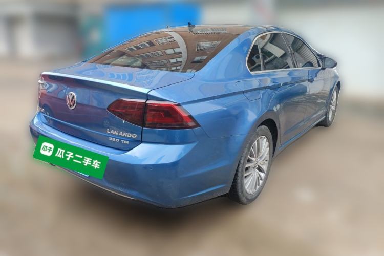 Used Volkswagen Lamando 2015 330TSI DSG Luxury Edition Rear Right 45 Deg