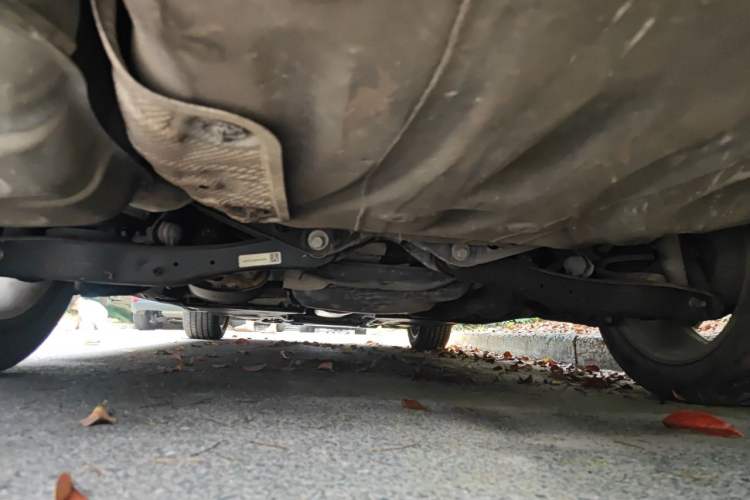Used Volkswagen Lamando 2015 330TSI DSG Comfort Edition Chassis Rear