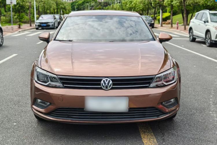 Used Volkswagen Lamando 2015 230TSI DSG Fashion Edition Exterior 1