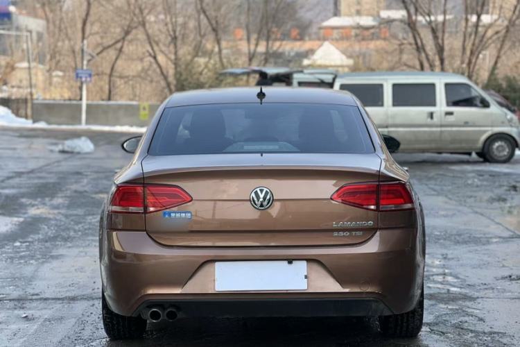 Used Volkswagen Lamando 2015 230TSI DSG Fashion Edition Exterior 2