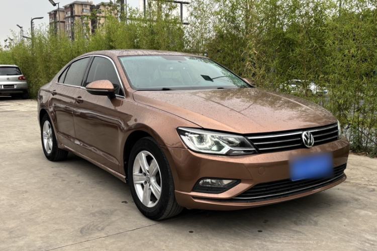 Used Volkswagen Lamando 2015 230TSI Manual Trend Edition Exterior 2