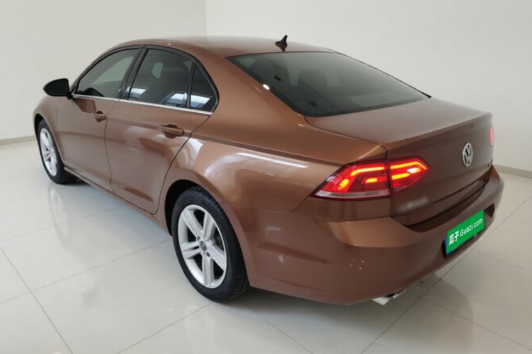 Used Volkswagen Lamando 2015 280TSI DSG Comfort Edition Exterior 2