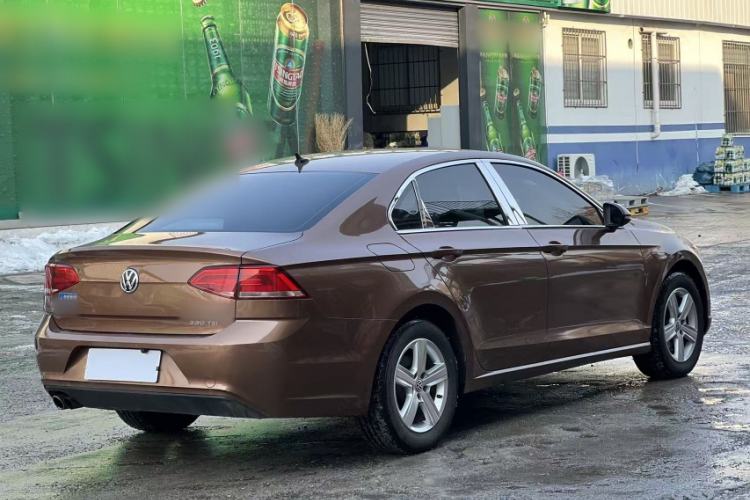 Used Volkswagen Lamando 2015 230TSI DSG Fashion Edition Exterior 4