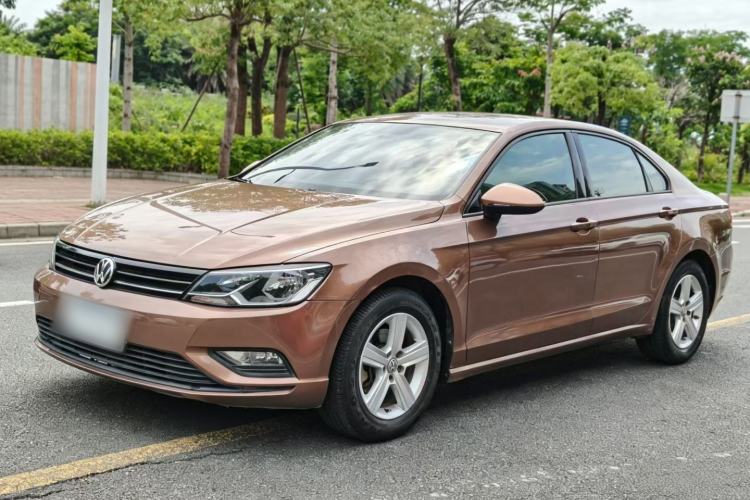 Used Volkswagen Lamando 2015 230TSI DSG Fashion Edition Exterior 4