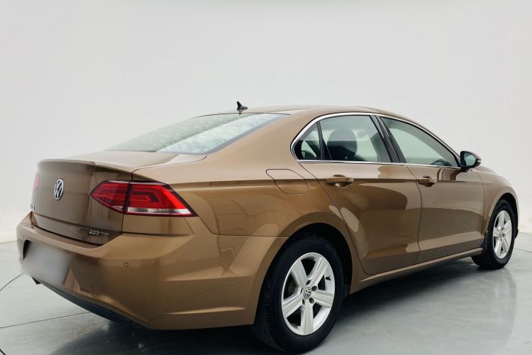 Used Volkswagen Lamando 2015 230TSI DSG Fashion Edition Exterior 5