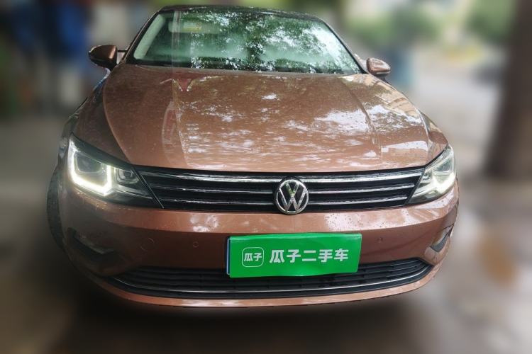 Used Volkswagen Lamando 2015 330TSI DSG Luxury Edition Front