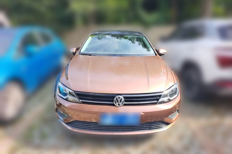 Used Volkswagen Lamando 2015 230TSI DSG Fashion Edition Front