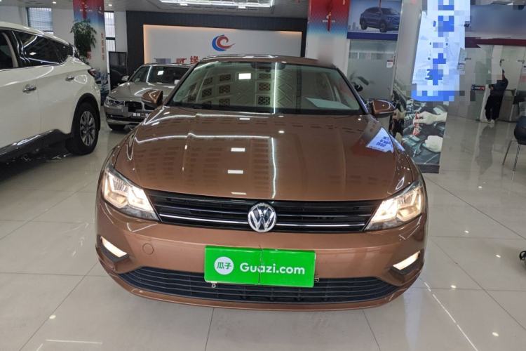 Used Volkswagen Lamando 2015 230TSI DSG Fashion Edition Front
