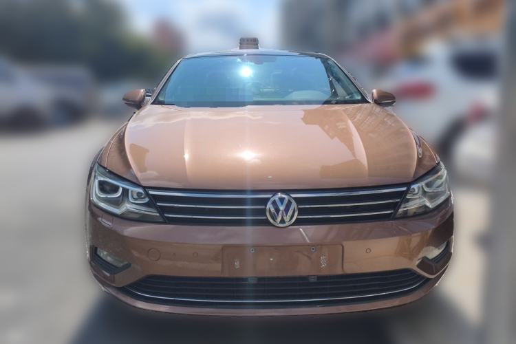 Used Volkswagen Lamando 2015 280TSI DSG Luxury Edition Front