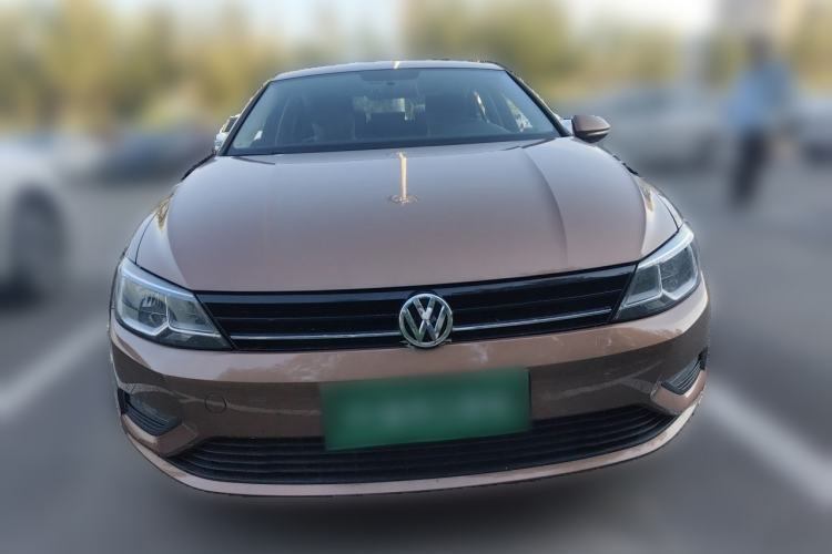 Used Volkswagen Lamando 2015 230TSI Manual Trend Edition Front