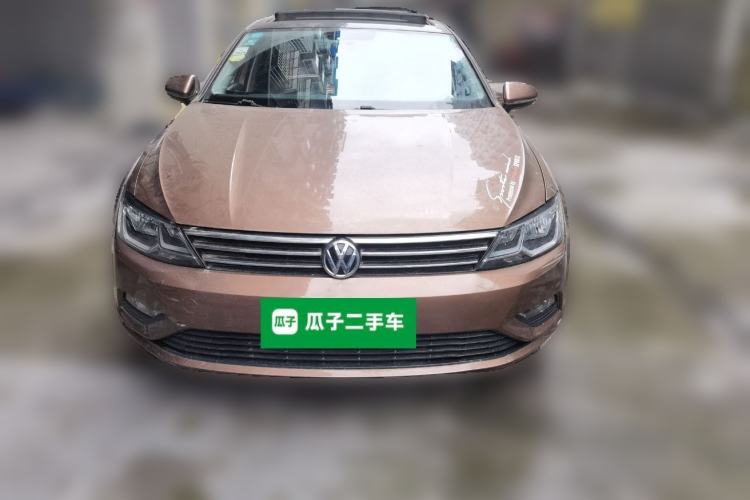 Used Volkswagen Lamando 2015 230TSI Manual Trend Edition Front