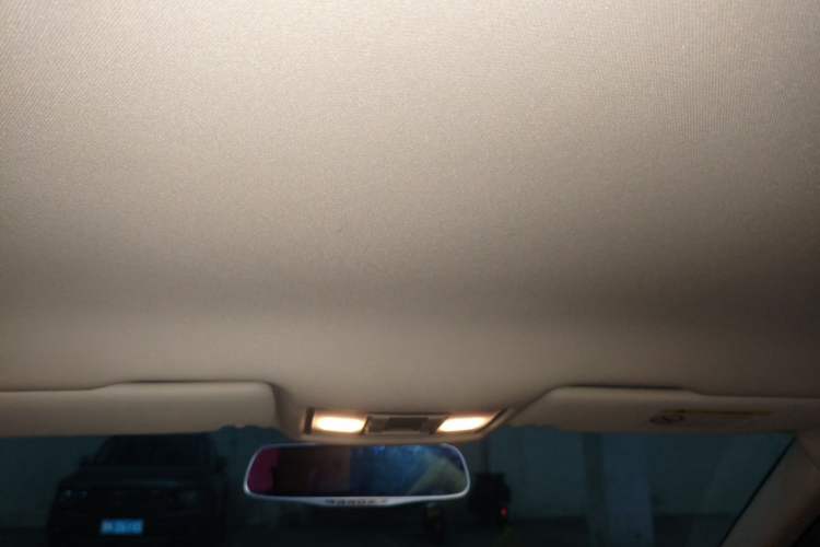 Used Volkswagen Lamando 2015 230TSI DSG Fashion Edition Headliner