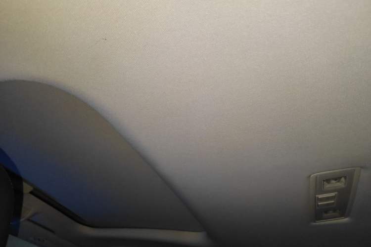 Used Volkswagen Lamando 2015 280TSI DSG Comfort Edition Headliner