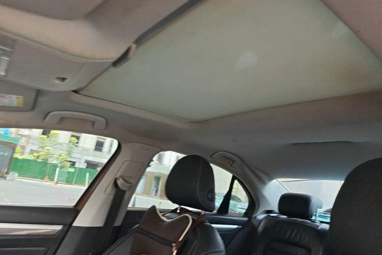Used Volkswagen Lamando 2015 280TSI DSG Luxury Edition Headliner