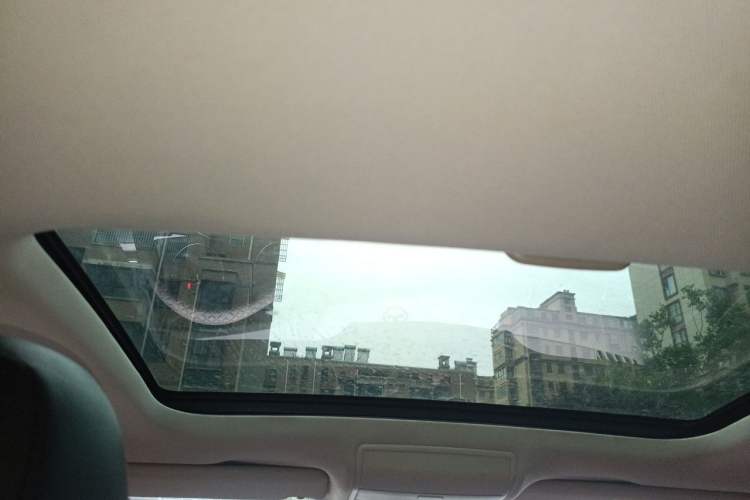 Used Volkswagen Lamando 2015 230TSI DSG Fashion Edition Headliner