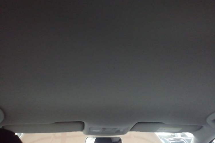 Used Volkswagen Lamando 2015 230TSI DSG Fashion Edition Headliner