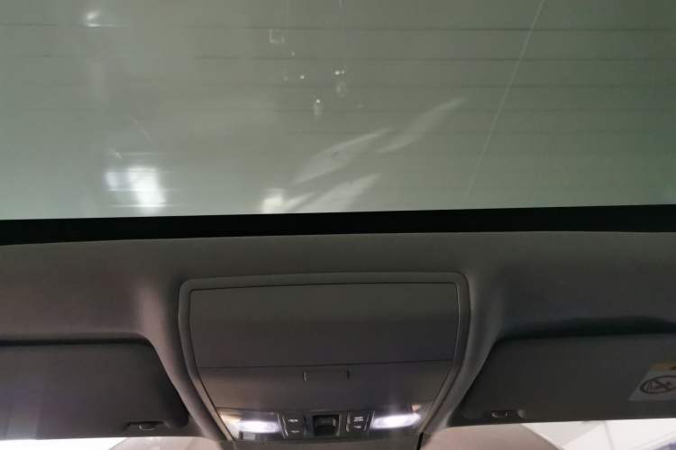 Used Volkswagen Lamando 2015 280TSI DSG Comfort Edition Headliner