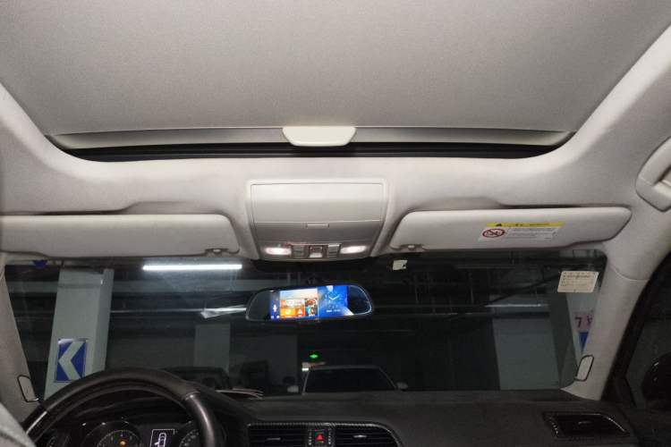 Used Volkswagen Lamando 2015 280TSI DSG Comfort Edition Headliner