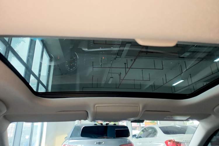 Used Volkswagen Lamando 2015 330TSI DSG Comfort Edition Headliner
