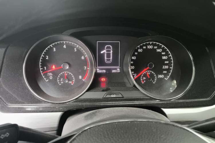 Used Volkswagen Lamando 2015 330TSI DSG Comfort Edition Instrument Cluster