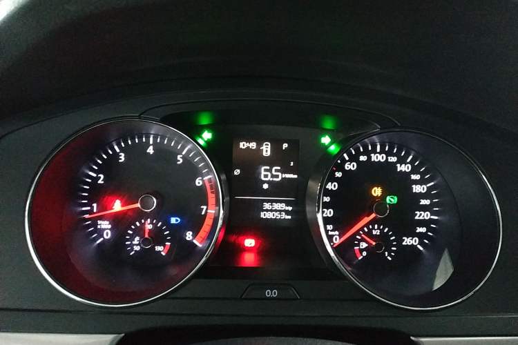 Used Volkswagen Lamando 2015 230TSI DSG Fashion Edition Instrument Cluster