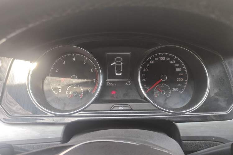 Used Volkswagen Lamando 2015 330TSI DSG Comfort Edition Instrument Cluster