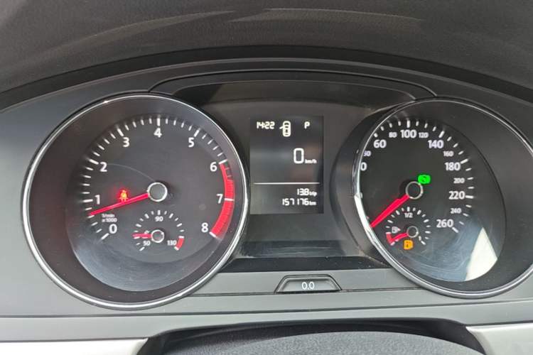 Used Volkswagen Lamando 2015 230TSI DSG Fashion Edition Instrument Cluster