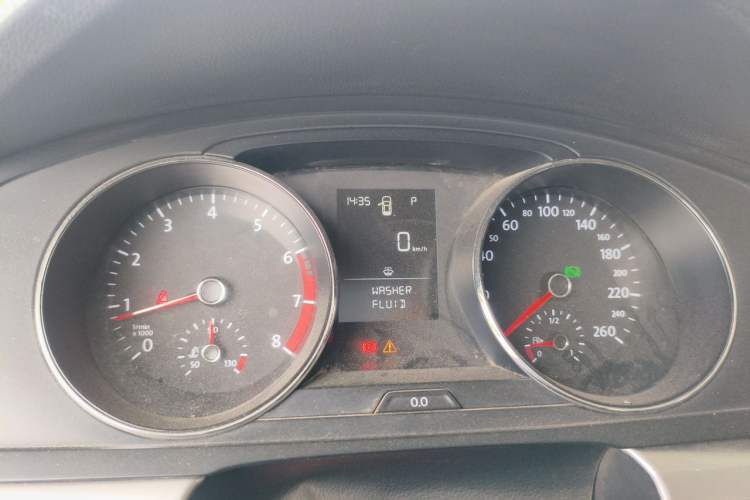 Used Volkswagen Lamando 2015 230TSI DSG Fashion Edition Instrument Cluster
