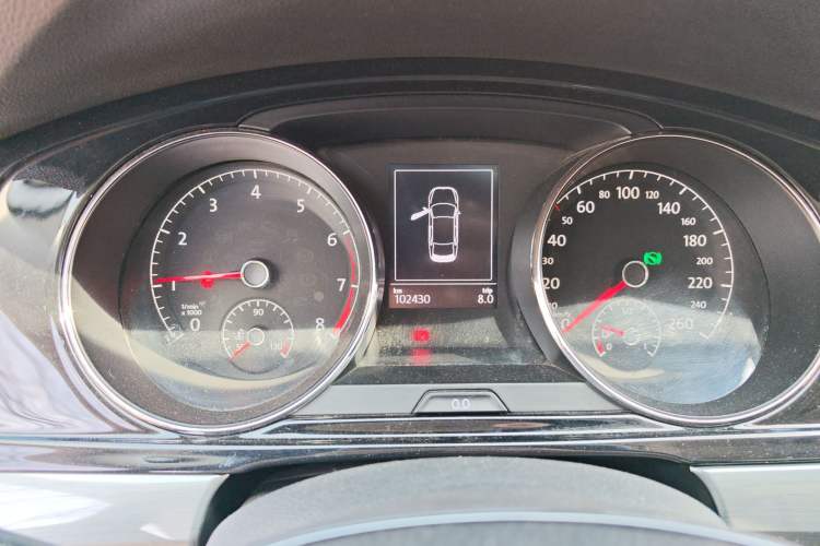 Used Volkswagen Lamando 2015 330TSI DSG Comfort Edition Instrument Cluster