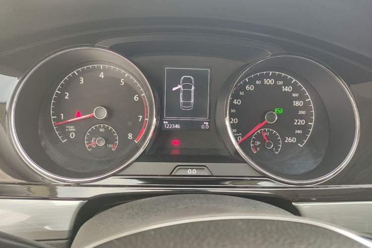 Used Volkswagen Lamando 2015 280TSI DSG Comfort Edition Instrument Cluster