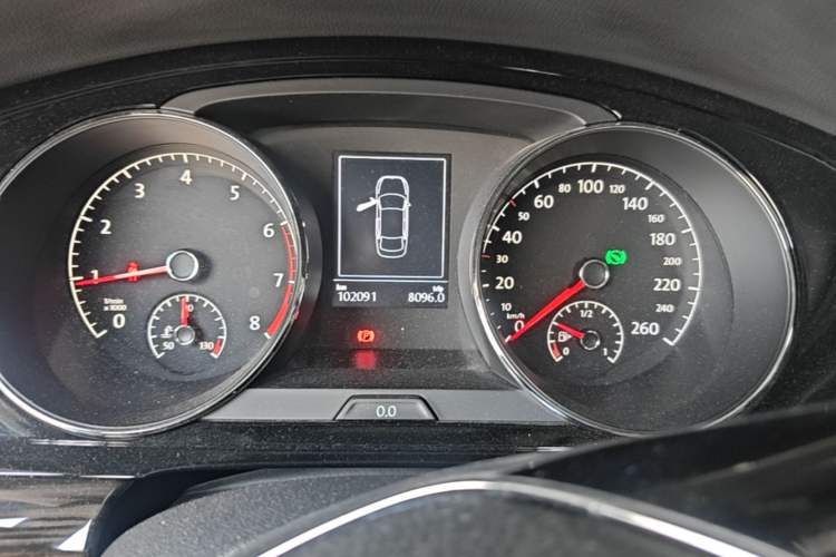 Used Volkswagen Lamando 2015 280TSI DSG Comfort Edition Instrument Cluster
