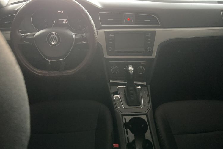Used Volkswagen Lamando 2015 230TSI DSG Fashion Edition Interior 3