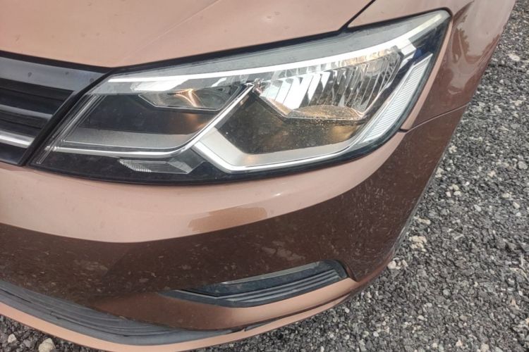 Used Volkswagen Lamando 2015 230TSI DSG Fashion Edition Left Front Headlight