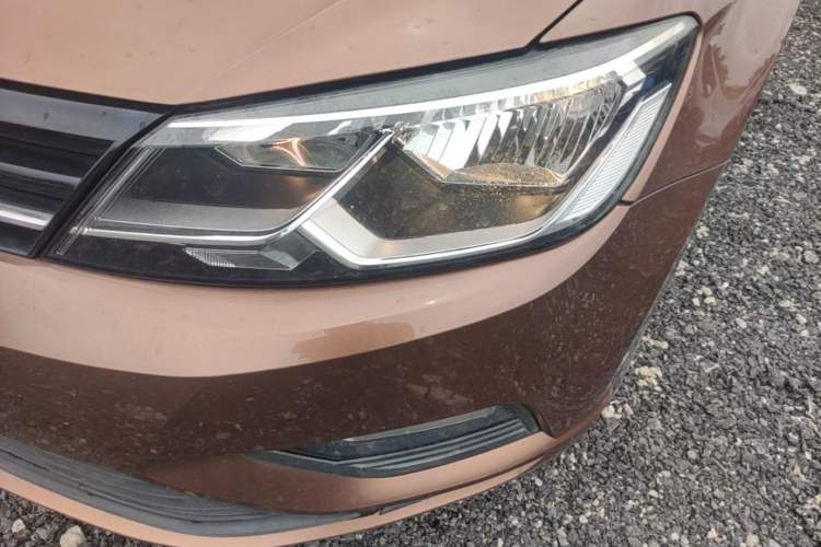 Used Volkswagen Lamando 2015 230TSI DSG Fashion Edition Left Front Headlight