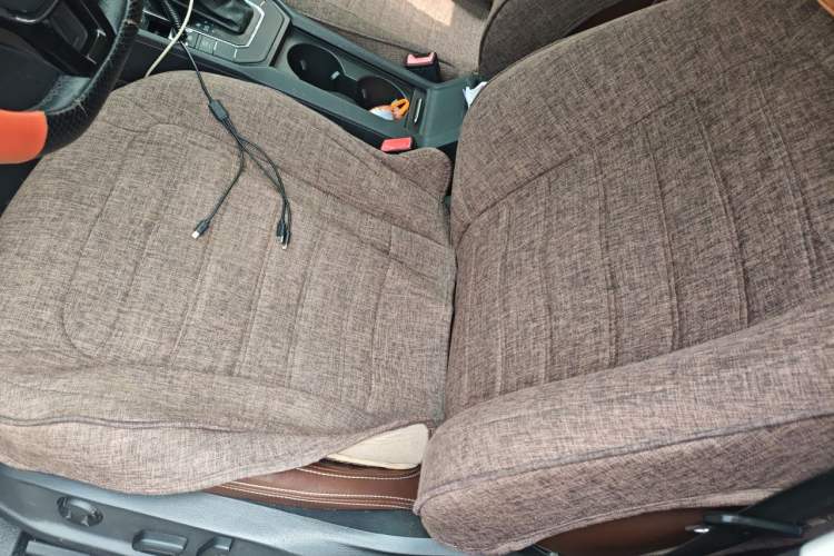 Used Volkswagen Lamando 2015 330TSI DSG Luxury Edition Left Front Seat