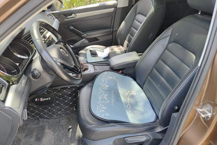 Used Volkswagen Lamando 2015 280TSI DSG Comfort Edition Left Front Seat