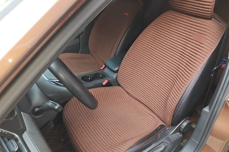 Used Volkswagen Lamando 2015 230TSI DSG Fashion Edition Left Front Seat
