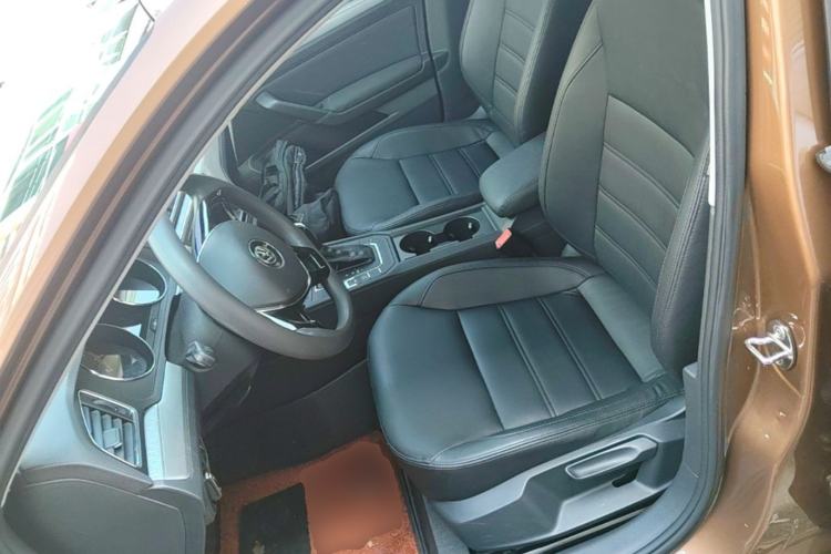 Used Volkswagen Lamando 2015 230TSI DSG Fashion Edition Left Front Seat