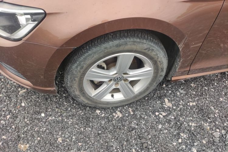 Used Volkswagen Lamando 2015 230TSI DSG Fashion Edition Left Front Wheel Hub