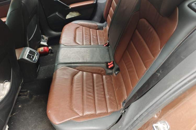 Used Volkswagen Lamando 2015 280TSI DSG Comfort Edition Left Rear Seat