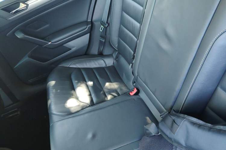 Used Volkswagen Lamando 2015 330TSI DSG Comfort Edition Left Rear Seat