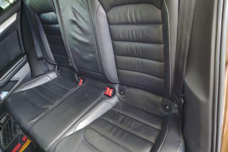 Used Volkswagen Lamando 2015 280TSI DSG Comfort Edition Left Rear Seat