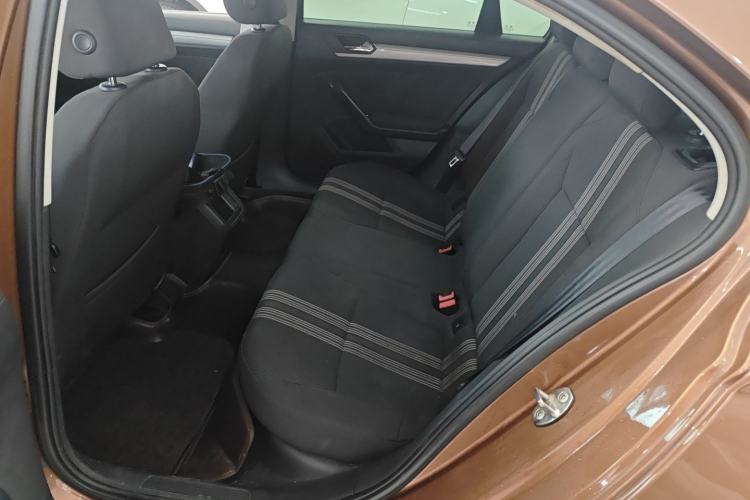 Used Volkswagen Lamando 2015 230TSI DSG Fashion Edition Left Rear Seat