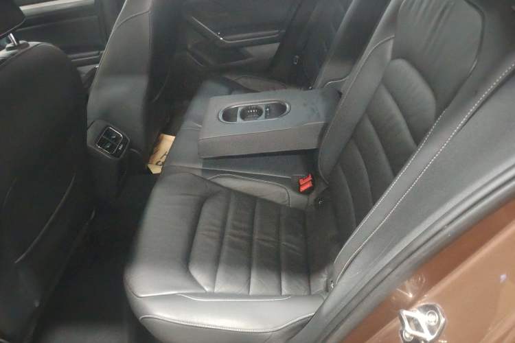 Used Volkswagen Lamando 2015 280TSI DSG Comfort Edition Left Rear Seat
