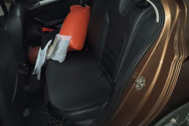 Used Volkswagen Lamando 2015 280TSI DSG Comfort Edition Left Rear Seat