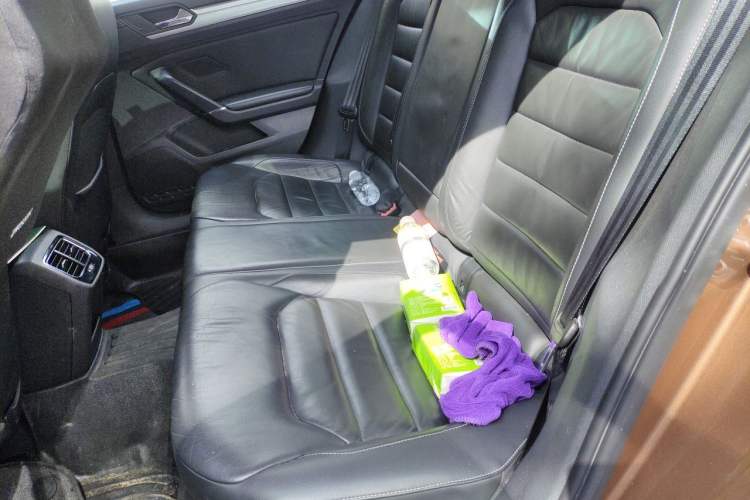Used Volkswagen Lamando 2015 280TSI DSG Comfort Edition Left Rear Seat