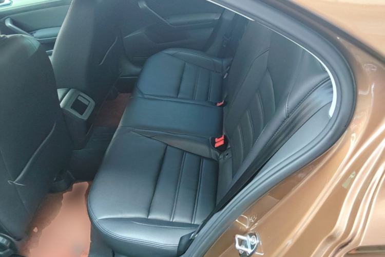 Used Volkswagen Lamando 2015 230TSI DSG Fashion Edition Left Rear Seat